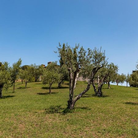Il Casale Lonato - By Host4U Aparthotel Exterior foto