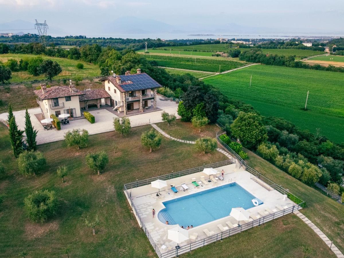 Il Casale Lonato - By Host4U Aparthotel Exterior foto