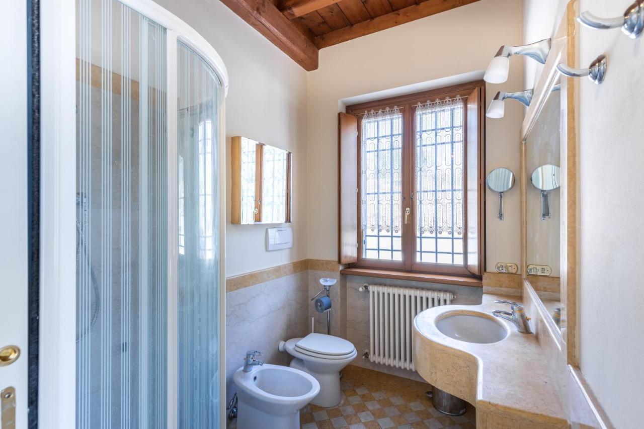 Il Casale Lonato - By Host4U Aparthotel Exterior foto
