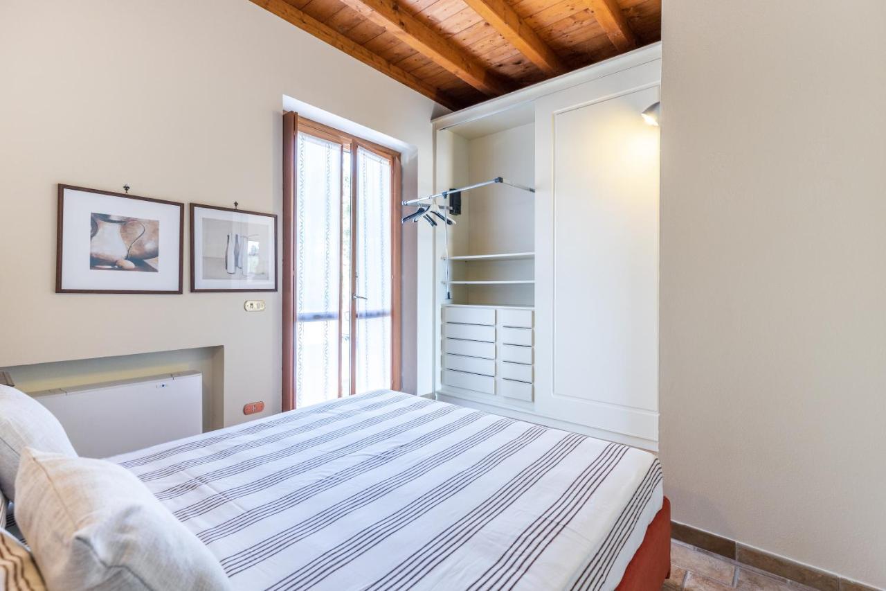 Il Casale Lonato - By Host4U Aparthotel Exterior foto