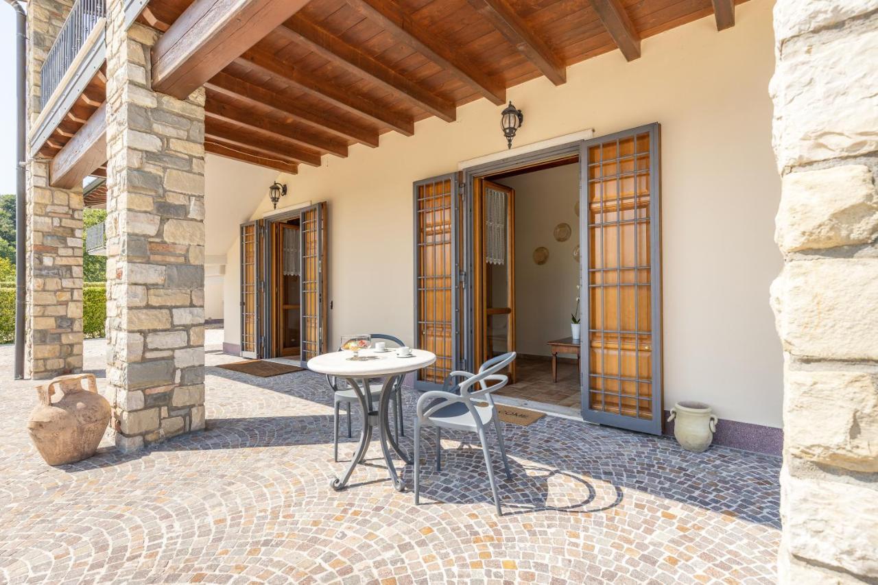 Il Casale Lonato - By Host4U Aparthotel Exterior foto