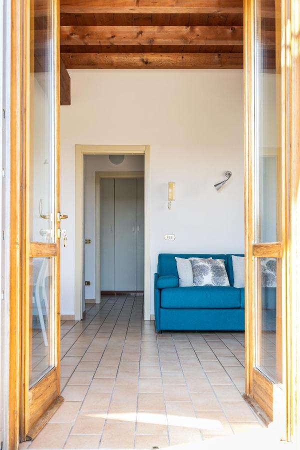 Il Casale Lonato - By Host4U Aparthotel Exterior foto